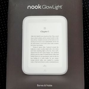 NOOK GLOW LIGHT